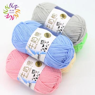 China Viable Supplier Wholesale Stock Textile ZHAONUO Baby Milk Cotton Cheap Hand Crochet Knitting Yarn For Sale for sale