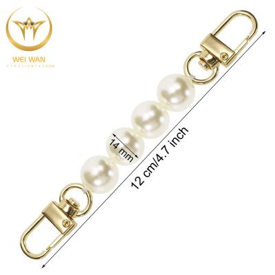 China User Friendly Chain With Beads Handles Wedding Crystal Shoulder Chain For Handbags Pinch Key Chains for sale