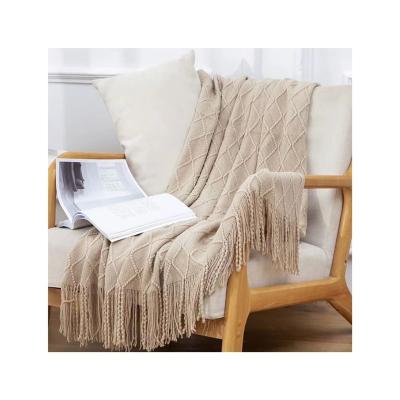 China Factory New Design Anti-Static Plush Raschel Plush Bohemian Heating Heavy Blanket Blanket for sale