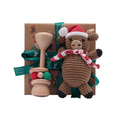 China Christmas Soft Handmade Crochet Santa Elf Baby Rattle Toy Wooden Rattle Baby Teether Toy Set for sale