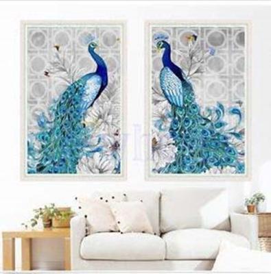 China Europe Resin Diamond Embroidery Painting Peacock Rhinestone Cross Stitch Picture for sale