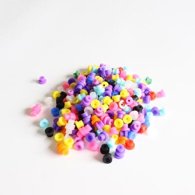 China Tattoo Shops Good Quality 200PCS Silicone Grommets Mixed To Color Tattoo Rubber Nipples Tattoo Needle Rubber Pad for sale