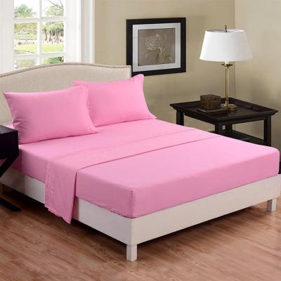 China Disposable Bedding Sets With Button Closure Pink Sheets for sale