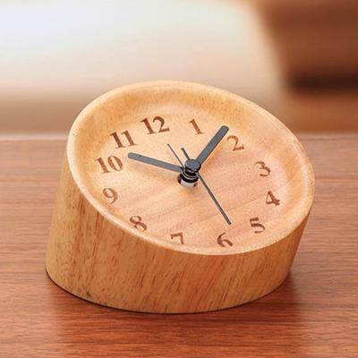 China Creative Pastoral Wood Art Bedside Desk Table Home Decoration of Antique Style Alarm Clock for sale