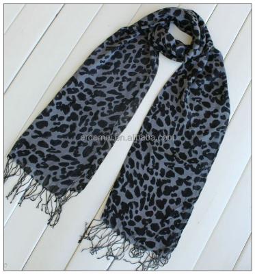 China Promotion leopard printed viscous 100% wool pashmina scarf for sale