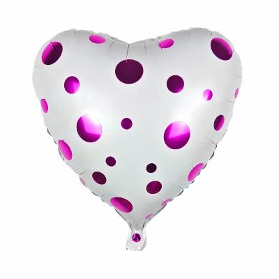 China Happy Valentine's Day Foil Balloon Wedding Party 18 Inch Heart Shape Balloons for sale