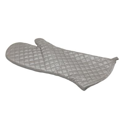 China Flame Retardant Silver Coating Stocked Oven Mitts for sale