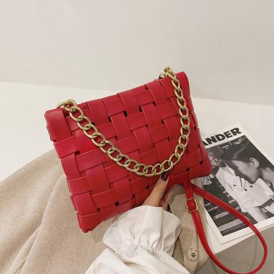 China PU Vrouwen Tas Textuur Geweven Handtas 2024 Lente op de Nieuwe Koreaanse versie van de mode Ketting schoudertas crossbody tas Te koop