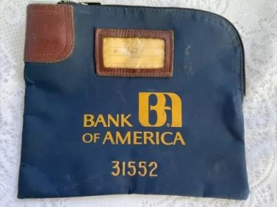 China VINTAGE BANK OF AMERICA MONEY BAG LOCK BAG ID BAG BILL BAG COIN BAG BANK LOCK BAG for sale