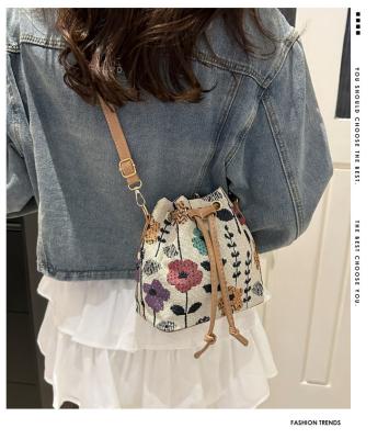 China NEW CHINESE NATIONAL WIND ARMPIT BUCKET BAG SIMPLE FASHION TREND SUMMER NEW LINEN STYLE HIGH-GRADE SENSE SINGLE SHOULDER for sale