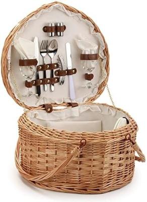 China Picnic Basket for 2 Picniking Heart Shaped Empty Woven Wicker Willow Wood Hamper Backpack Box with Lid Cover Handle for sale