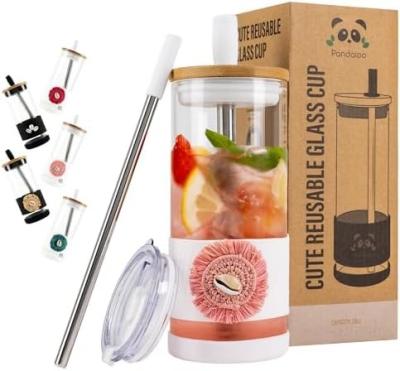 China Glasbecher mit Deckel und Strohhalmen -20 Fl Oz- perfekte Größe Eiskaffee-Tasse - Smoothie-Tasse mit Bambus zu verkaufen