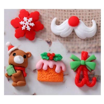 China 100Pcs New Lovely Christmas Resin Flat Back Cabochon Scrapbooking Hair Bow Center DIY Embellishments Accessories MM for sale