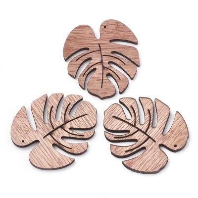 China TRENDY Leaf Camel PandaHall Monstera Wooden Necklace Pendants Undyed for sale