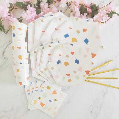 China Paper With Cute Dots Saxgular Disposable Paper Party Dishes Set Tableware Dishes For Happy Birthday Party Decoration Supplies for sale