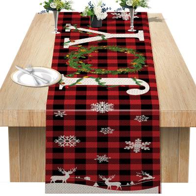 China Beautiful Christmas Gift Wholesale Colorful Christmas Ornament Home Decorative Red Printed Table Runners for sale