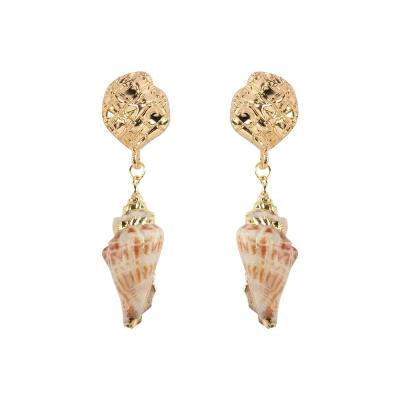 China Shell Earrings 2019 Shell Conch Earrings Summer Beach Earrings Natural Sea Drop Earrings With Gold Plated for sale