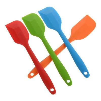 China Factory Direct Viable Good Workmanship Makeup Kitchen Silicone Easy Cleaning Spatula for sale