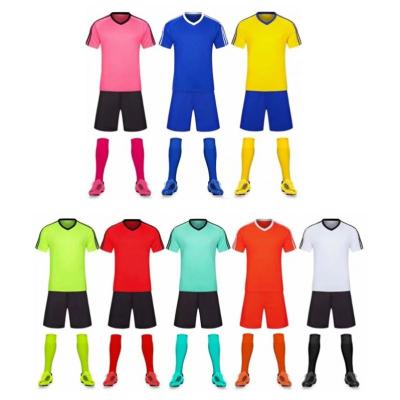 China Custom Thailand Soccer Jersey China Soccer Uniforms Good Soccer Jersey Kids Smooth Breathable Elastic Jersey for sale