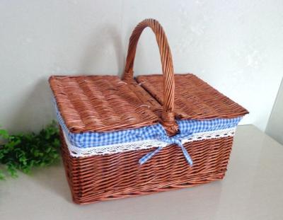 China Handmade Natural Willow Wicker Picnic Basket Cheap Lunch Bags Hot sale products Outdoor Lunch Basket for sale