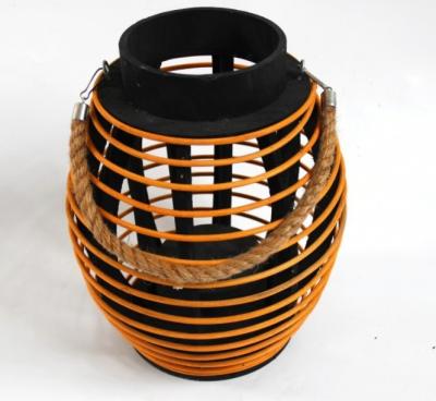 China Hot Sale Led Lantern Indoor And Outdoor Decoration Natural Handmade Rattan Weave Candle Holder for sale