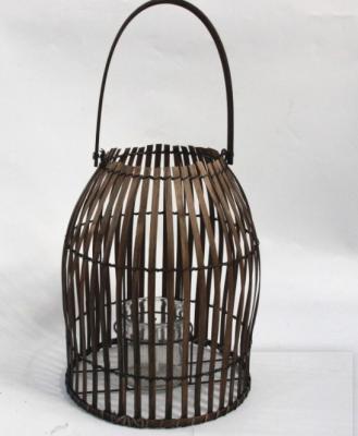 China Hot Sale Led Lantern Indoor And Outdoor Decoration Natural Handmade Rattan Weave Candle Holder for sale