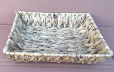 China Hot sale eco-friendly waterhyacinth handmade woven water hyacinth cabinet straw storage basket hamper for sale