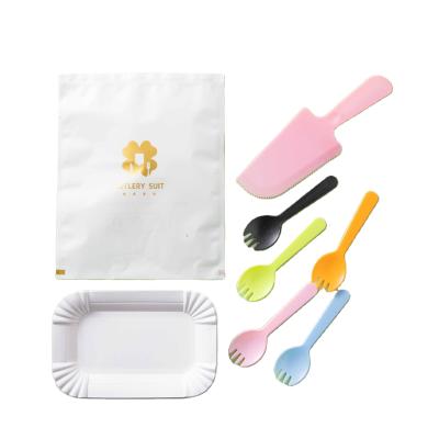 China Disposable Disposable Birthday Cake Dinnerware Set, Plastic Salad Fruit Snack Fork Set / Dinnerware Set for sale