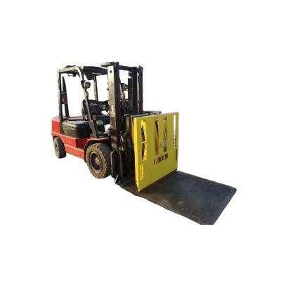 China Forklift attachment Forklift attachment Forklift New Attachment Push Pull Clamp  Forklift Push Pull lifter for sale