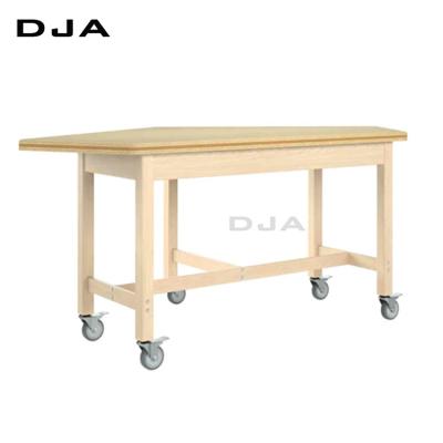 China Contemporary Most Popular MDF Board School Science Lab Furniture Workstation 25mm Movable Table With Fixed Casters for sale