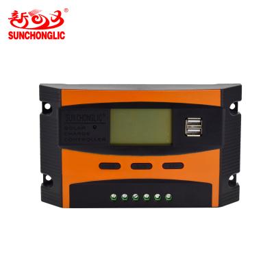 China Dual USB Output 5V 2/1A Sunchonglic Left Hand LCD Display 10A 12V/24V 10amp PWM Solar Charge Controller for sale