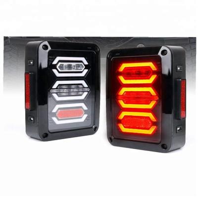 China Newest Clear ABS-PC Lens LED Red Light Tail Light For Jeep for sale