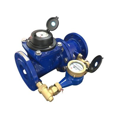 China One of the four brands in ChinaThe sling combination water meter in line with GB/T778 standard. LXF for sale