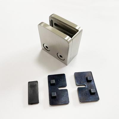 China Modern Stainless Steel Balustrade Glass Clamps Square Type for sale