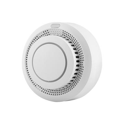 China Ceiling Mounted App Controlled OEM Customized 3V Lithium Battery Smart Tuya Wi-Fi Smoke Detector for sale