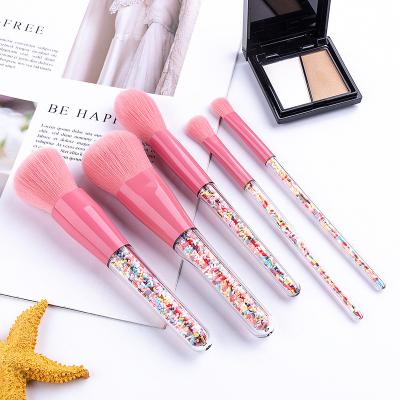 China Angular Blush 5 Candy Makeup Brushes Handle Christmas Private Label Pink Candy Transparent Makeup Brush Set for sale