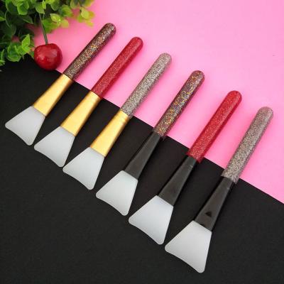 China Beauty Face Care Makeup Tools Skin Care Vegan Fan Brush For Mask Beauty Personalized Glitter Clay Mask Brush for sale