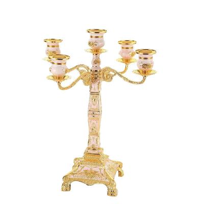 China Retro candlestick wedding luxury five-head zinc alloy retro decoration candlestick household for sale