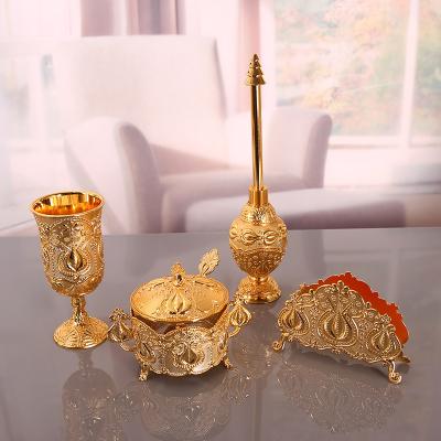 China 2022 Newest Style Art Decor Luxury Mini Metal Napkin Holder Retro Napkin Holder For Tables for sale