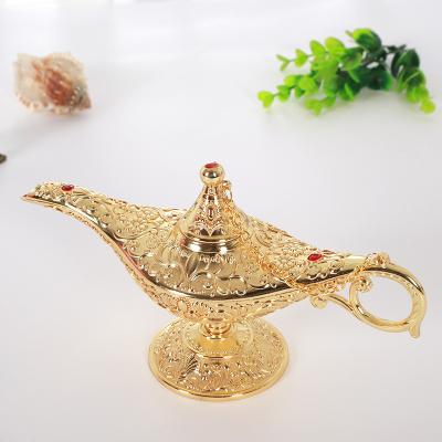 China Exquisite Table Ornament Halloween Table Decoration India Aladdin Magic Lamp Creative Crafts Retro for sale