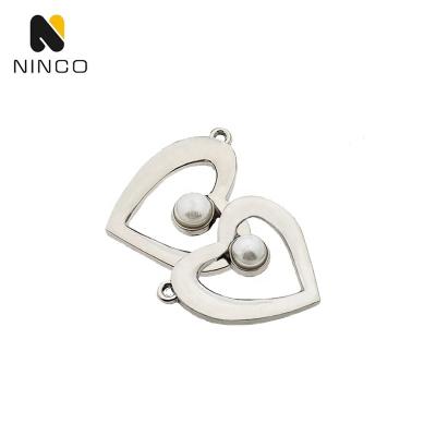 China Eco-Friendly/Nickel Free/Lead Free/Top Quality Wholesale Bag Charm Bracelet Key Chain Charms Custom Name Heart Shaped Silver Metal Jewelry Tags And Pendants For Necklace for sale