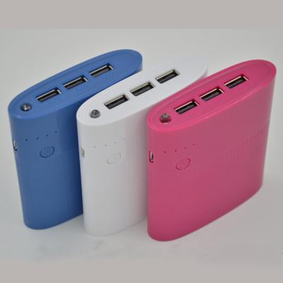 China OEM Professional 5 Volt Portable Power Bank Battery Backup 3A With USB Slot for sale