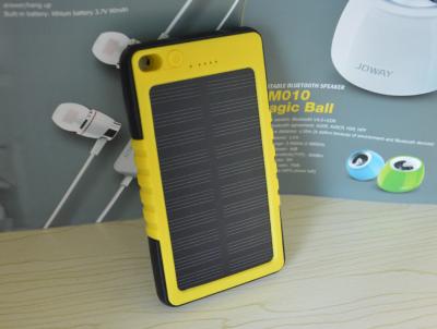 China Polysilicon Solar Energy Power Bank , Waterproof Solar Battery Charger for sale