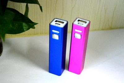 China Popular Multifunction Aluminum Selfie Power Bank , Handy Power Bank Battery Charger for sale