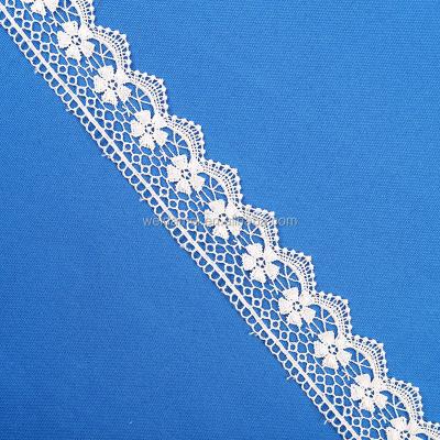 China Morden Embroidery Lace Trim Polyester Embroidery Flower Water Soluble Handmade Lace Fabric for sale