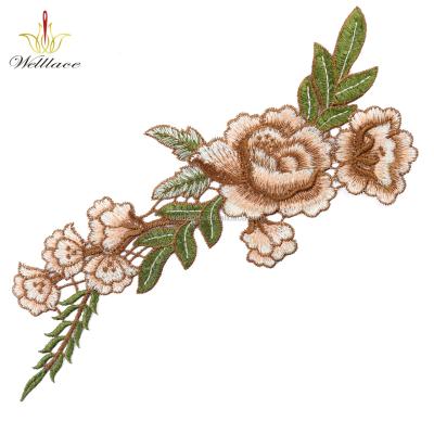 China High Quality Handmade Classic Lace Applique Design Embroidery Flower Lace Neckline Patches For Female Clothes for sale