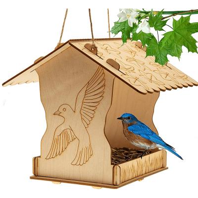 China Factory Pattern Family Fun Activity Bird Custom Creative Carving Paint Outdoor Wooden Driver Windproof With Roof for sale