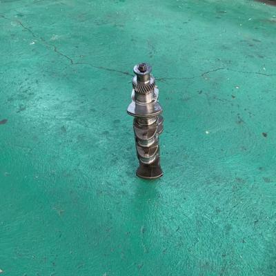 China Truck Spare Parts 1997-2007 Engine Code 4TNV94 Camshaft For Yanmar Fast Shipping for sale