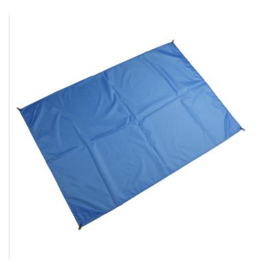 China 1-6 Persons Selling Folding Beach Mat Portable Camping Picnic Mat Warm Blanket Waterproof Plush Blanket for sale