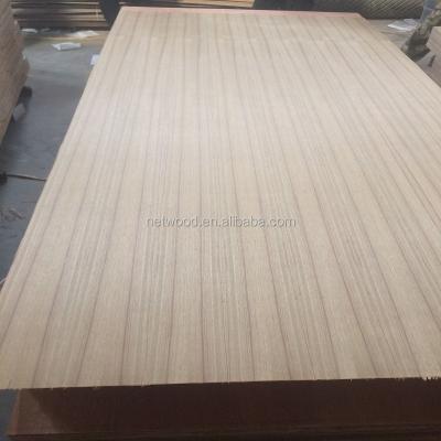 China Q/C C/C Natural Teak Plywood Furniture Decoration 2.5mm 3.6mm Hardwood Core Burma Veneer Fancy Plywood To Iraq Market for sale